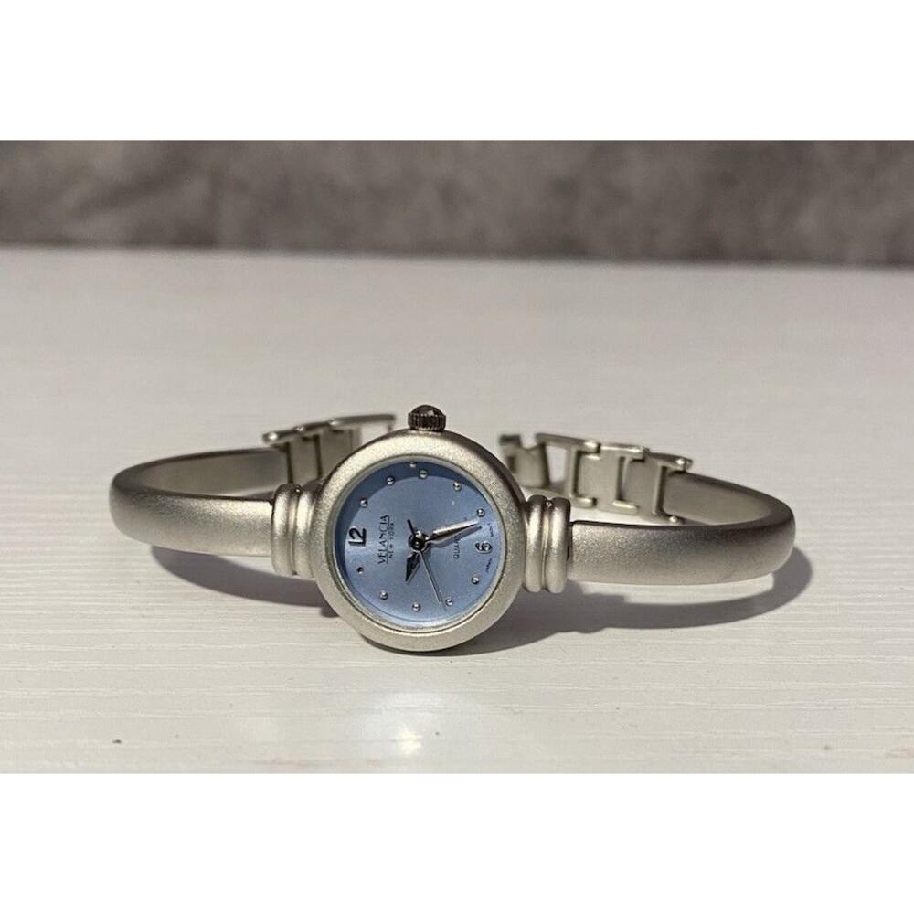 Velancia NY Ladies Bangle Watch 22-1088 Silver Dial Swiss Quartz Brushed